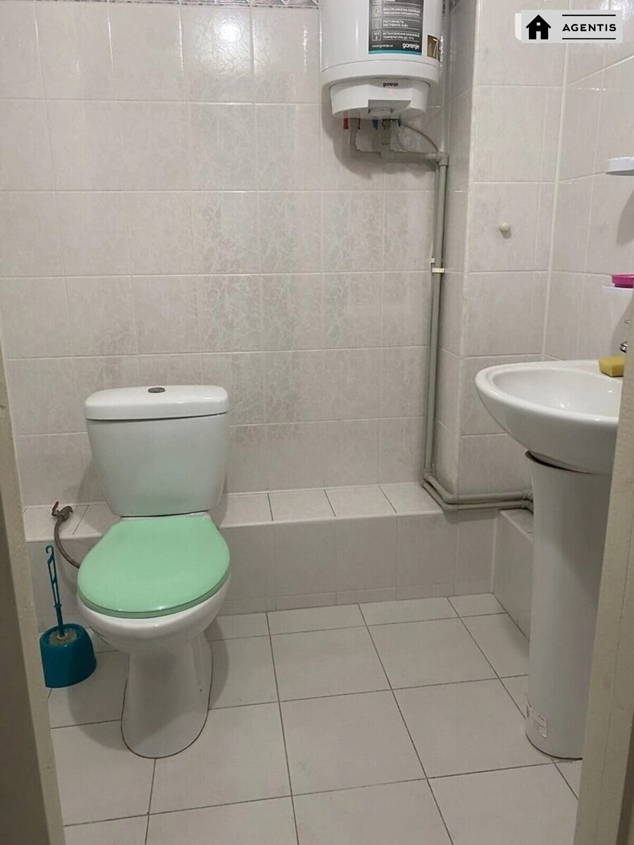 Здам квартиру 1 кімната, 51 m², 13 пов./17 поверхів. 2, Якуба Коласа 2, Київ. 