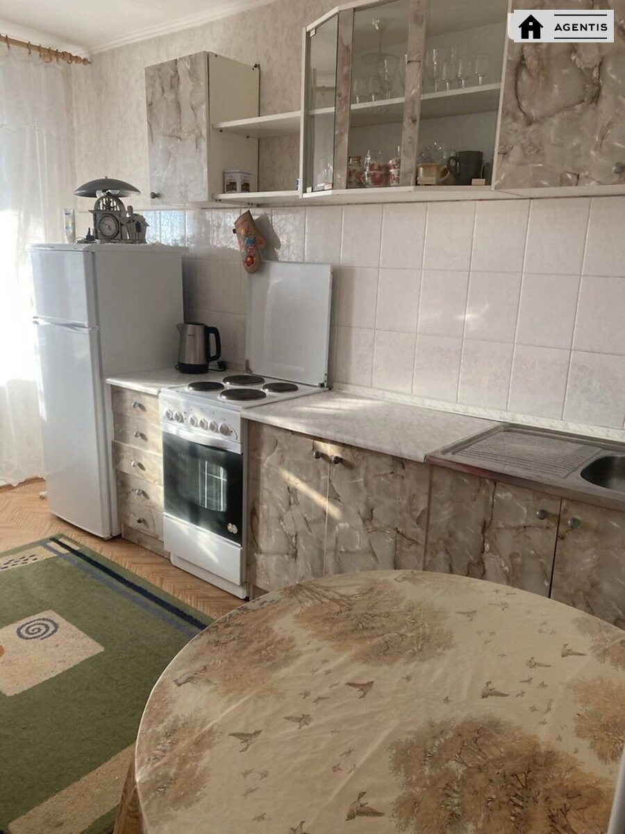 Здам квартиру 1 кімната, 51 m², 13 пов./17 поверхів. 2, Якуба Коласа 2, Київ. 