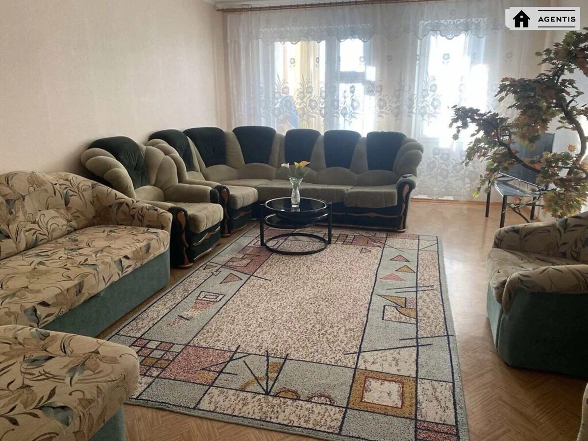 Сдам квартиру 1 комната, 51 m², 13 эт./17 этажей. 2, Якуба Коласа 2, Киев. 