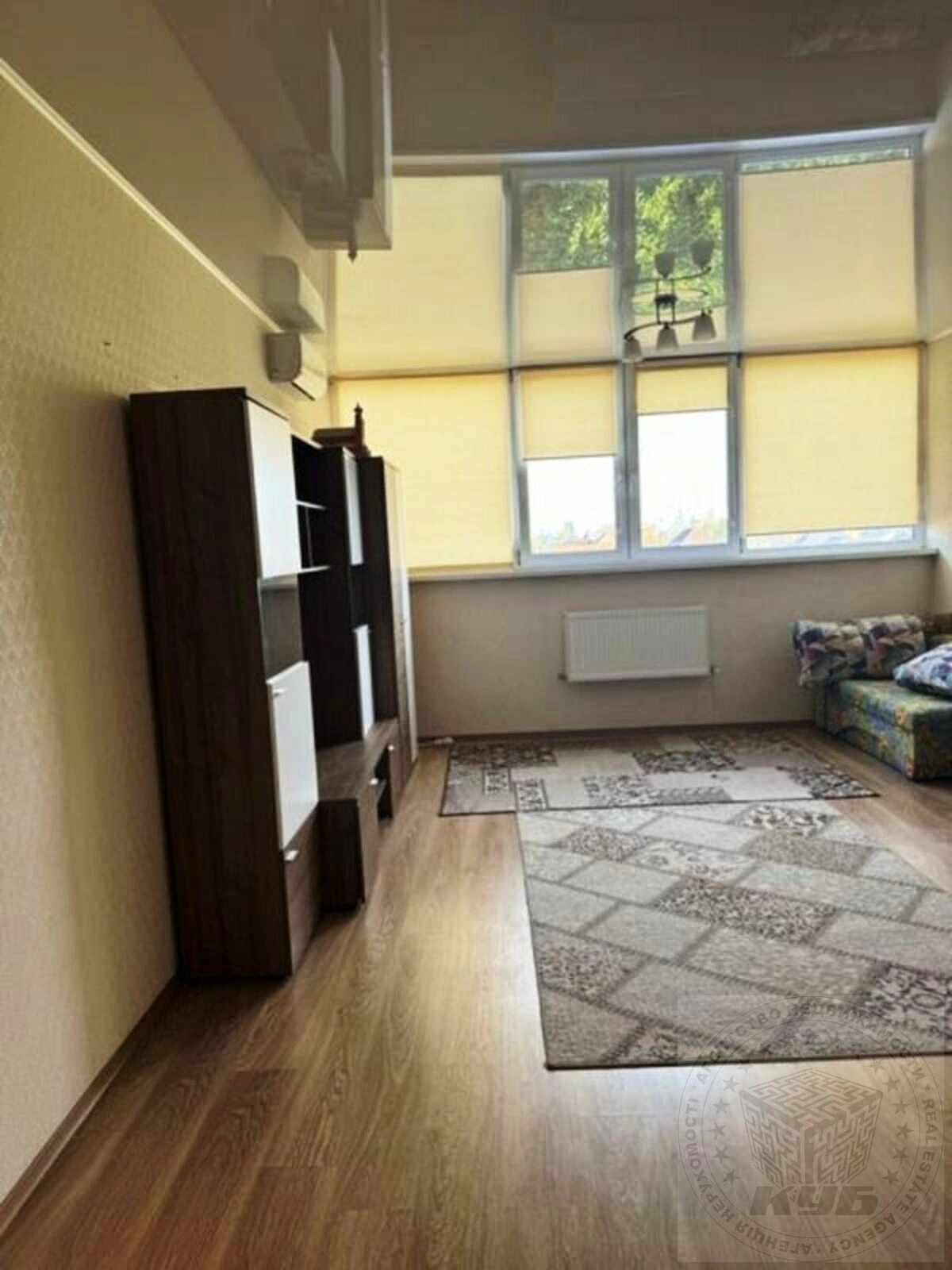 Продаж квартири 2 кімнати, 70 m², 4 пов./5 поверхів. 66, Волошкова , Софіївська Борщагівка. 