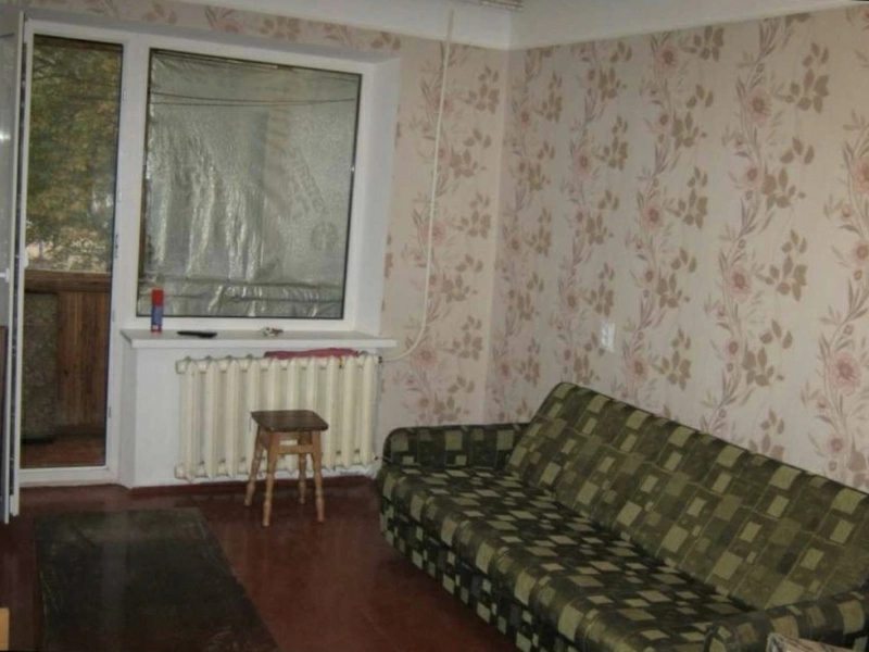 Apartments for sale. 2 rooms, 45 m², 2nd floor/5 floors. 160, Chornovola, Cherkasy. 