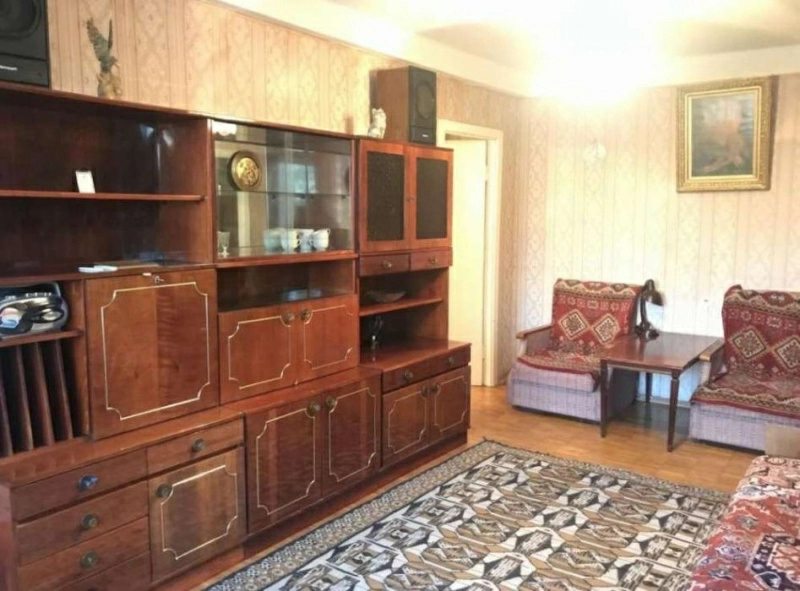 Продажа квартиры. 3 rooms, 69 m², 5th floor/9 floors. Гоголя, Черкассы. 