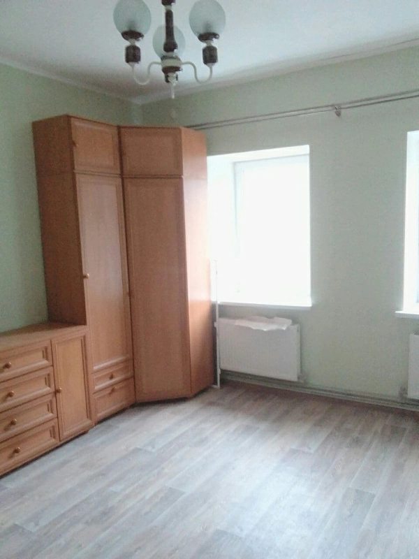 Apartment for rent. 2 rooms, 38 m², 2nd floor/2 floors. 24, Prokhorovskaya, Odesa. 