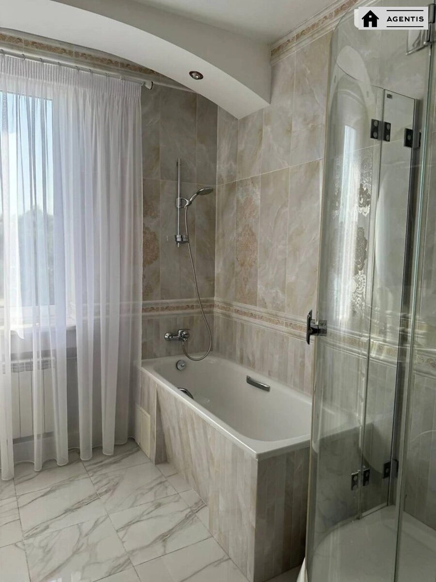 Apartment for rent 3 rooms, 113 m², 5th fl./19 floors. 30, Nauky 30, Kyiv. 