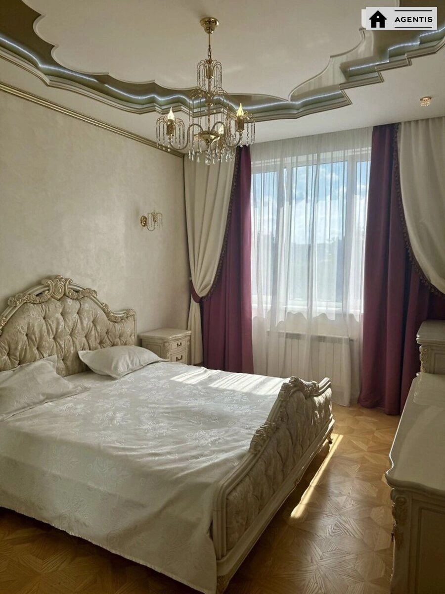 Apartment for rent 3 rooms, 113 m², 5th fl./19 floors. 30, Nauky 30, Kyiv. 