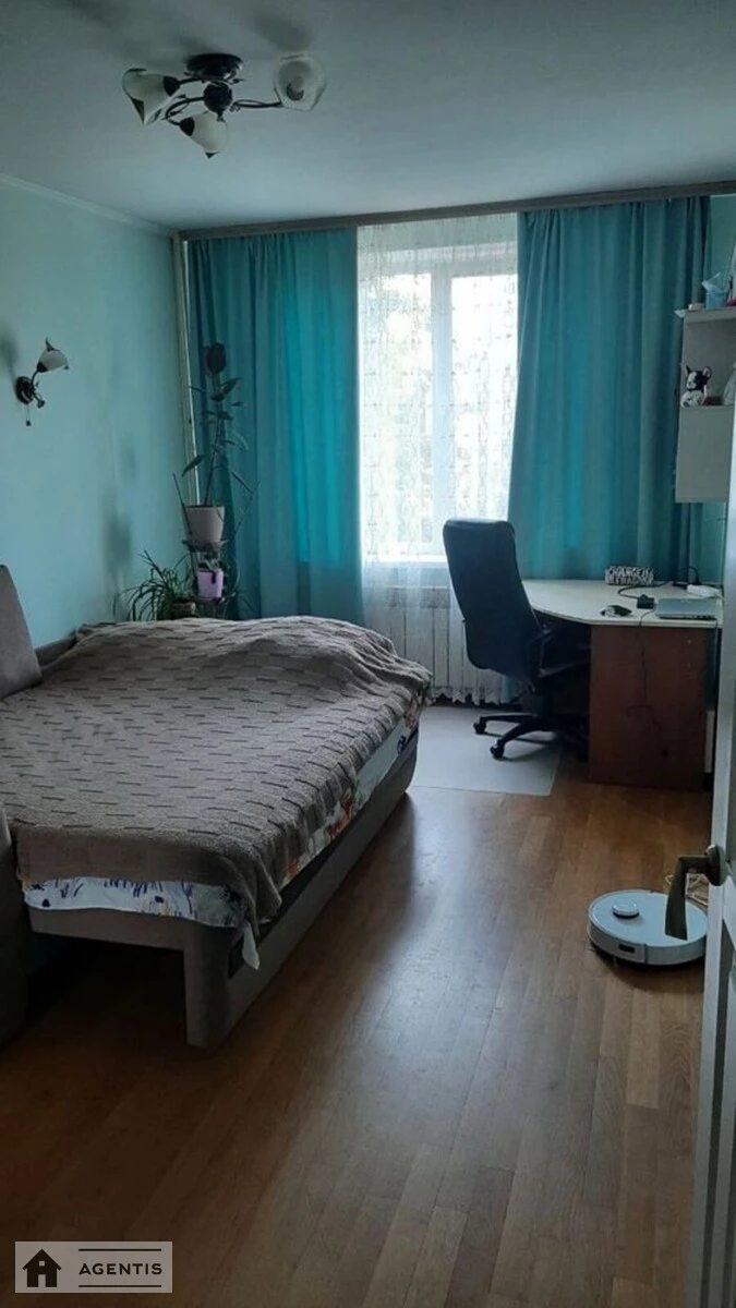 Сдам квартиру 2 комнаты, 68 m², 2 эт./16 этажей. 2, Миколи Ушакова вул., Киев. 