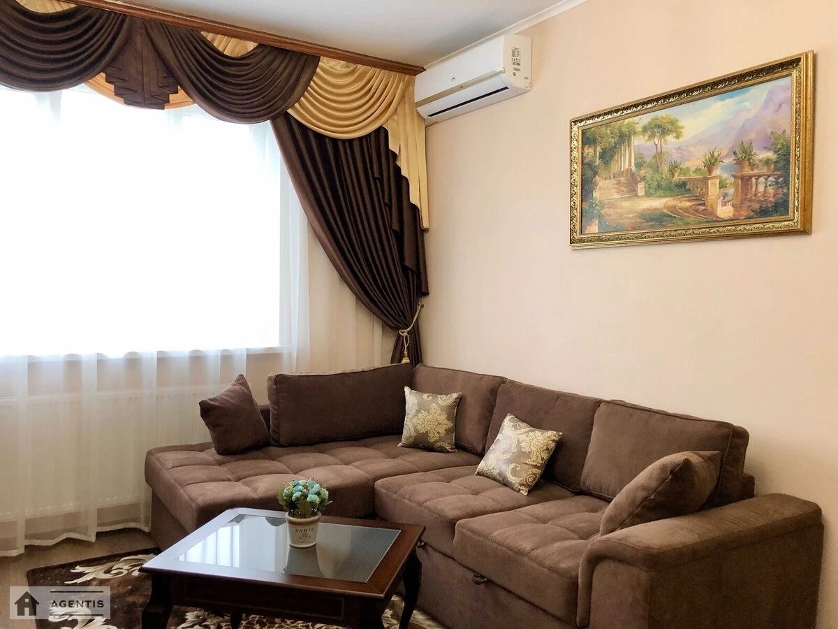 Apartment for rent 2 rooms, 48 m², 19th fl./25 floors. Voskresenska, Kyiv. 