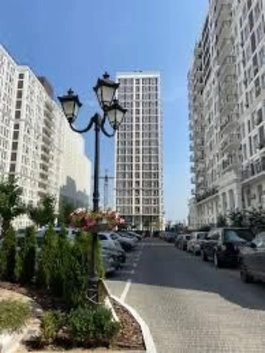 Apartments for sale 2 rooms, 60 m², 19th fl./21 floors. 26, Mykhayla Maksymovycha vul. Onufriya Trutenka, Kyiv. 