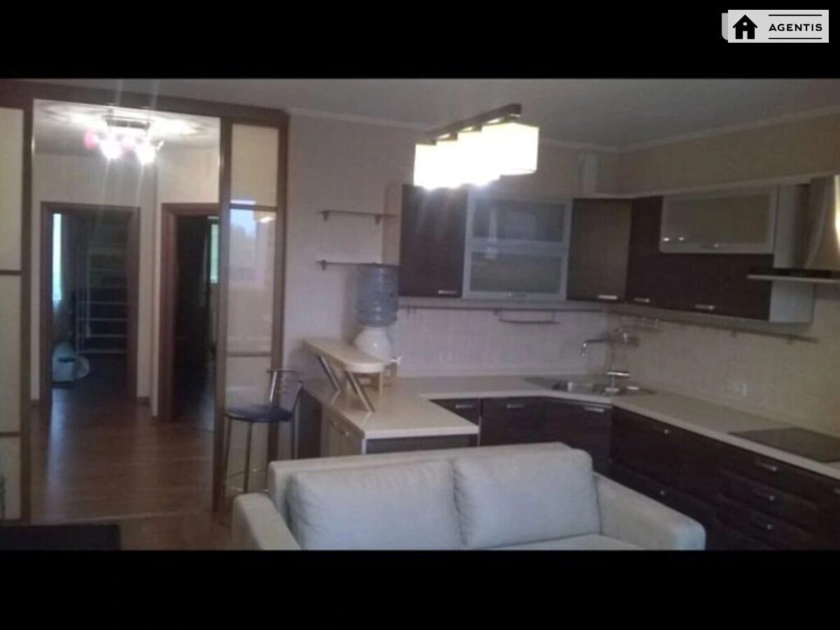 Apartment for rent 2 rooms, 72 m², 4th fl./25 floors. 9, Zdolbunivska 9, Kyiv. 