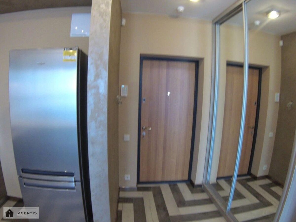 Apartment for rent 2 rooms, 48 m², 10th fl./20 floors. 16, Mytropolyta Vasylya Lypkivskoho vul. Urytskoho, Kyiv. 