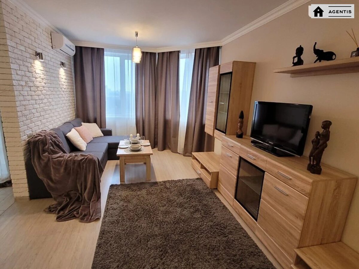 Сдам квартиру 1 комната, 50 m², 18 эт./26 этажей. 95, Голосеевский 95, Киев. 