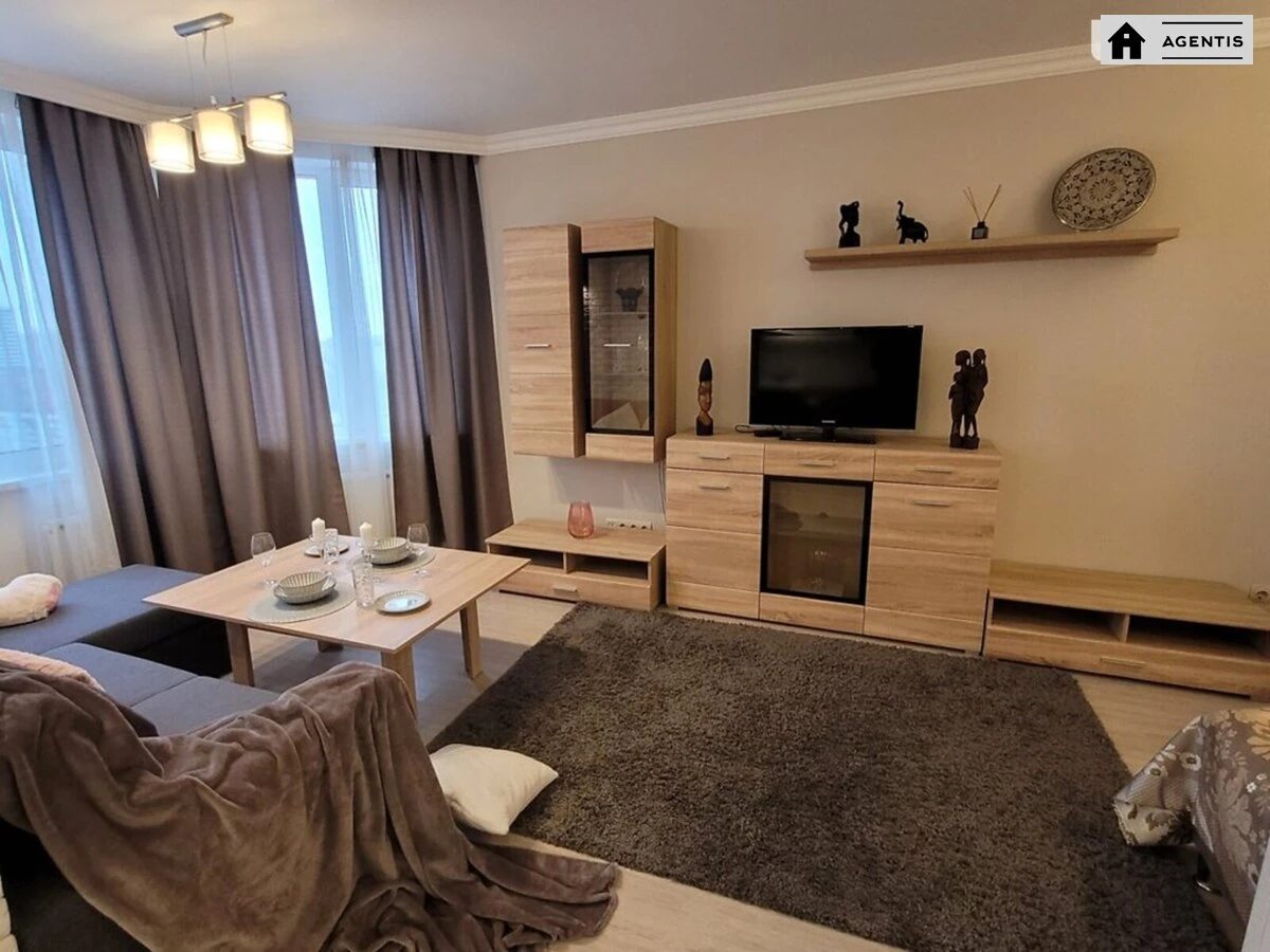 Сдам квартиру 1 комната, 50 m², 18 эт./26 этажей. 95, Голосеевский 95, Киев. 