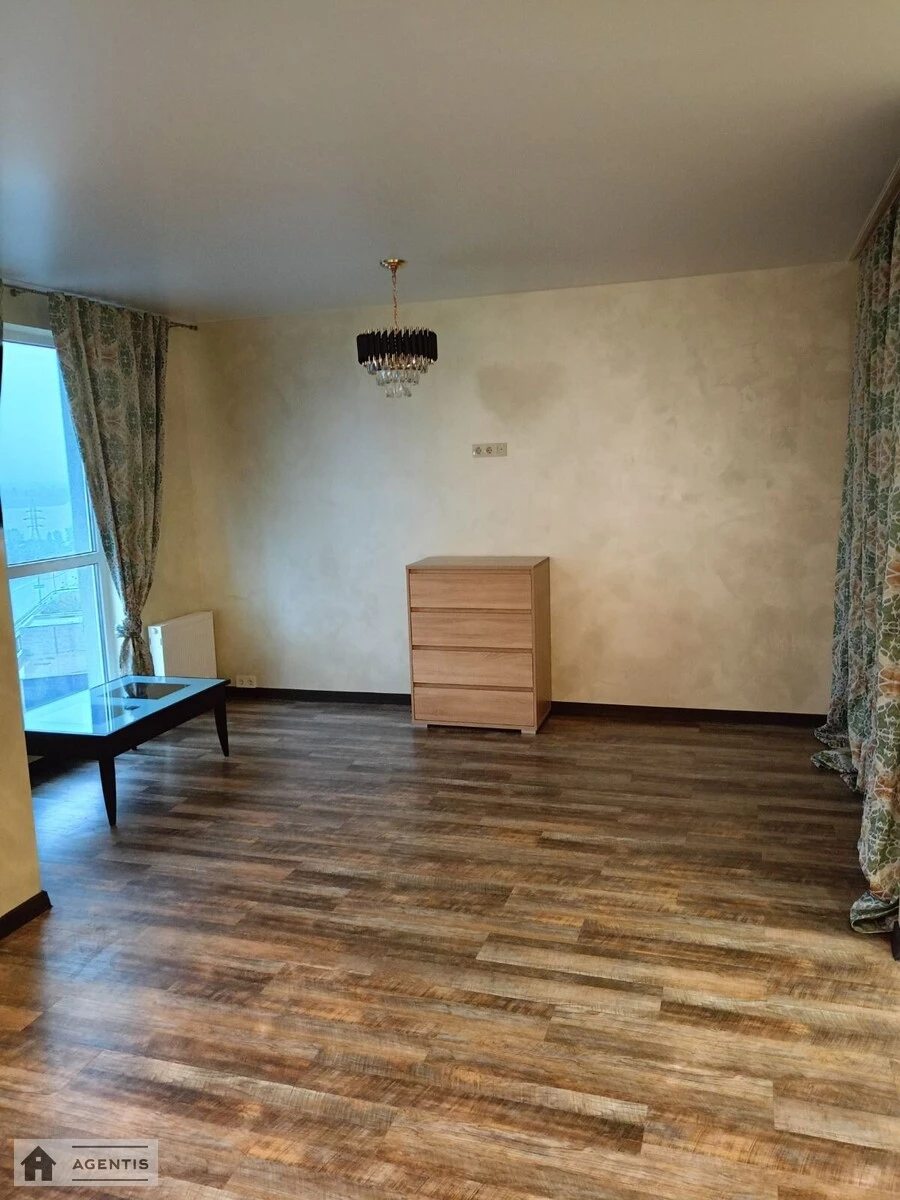 Сдам квартиру 1 комната, 41 m², 14 эт./25 этажей. 40, Ревуцкого 40, Киев. 