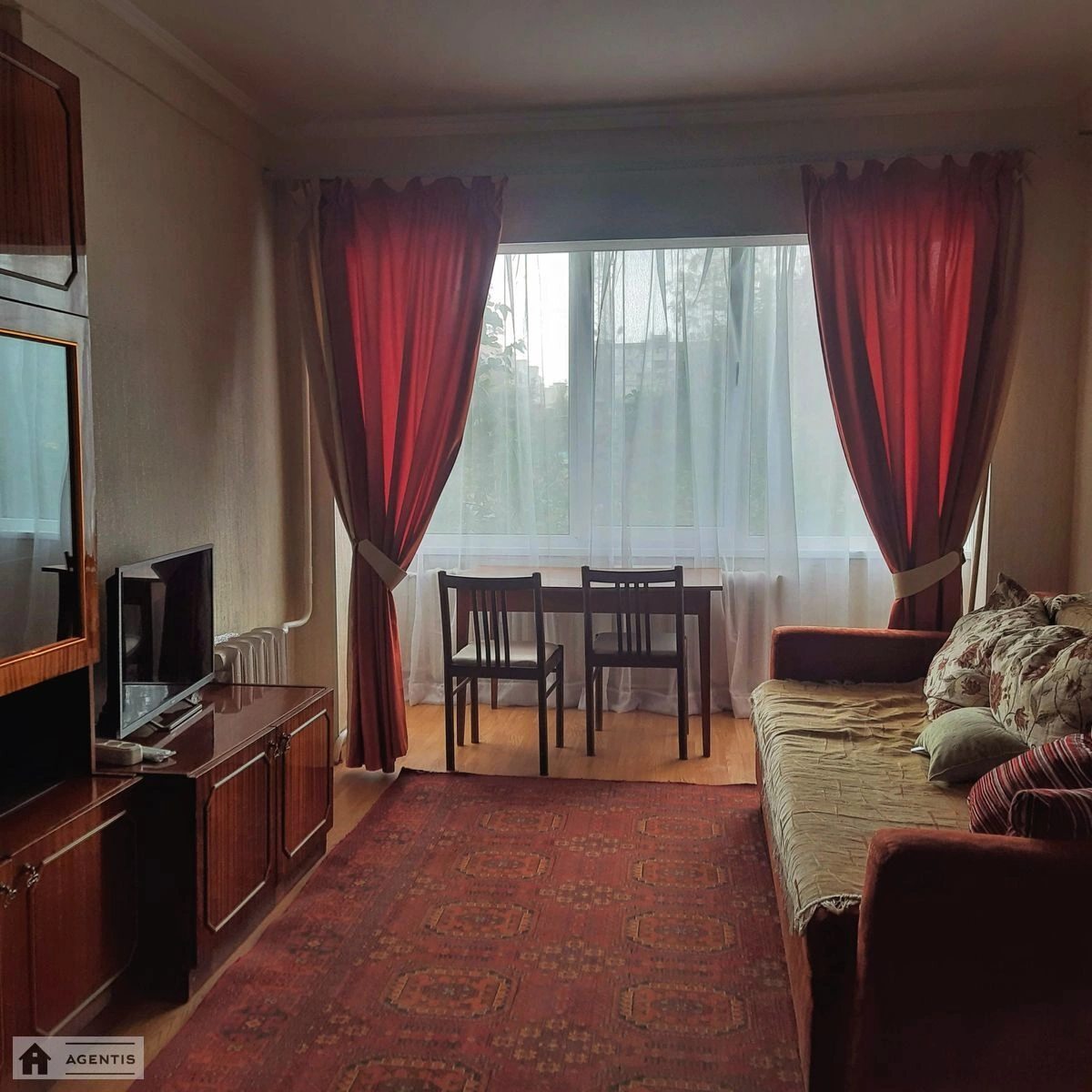 Apartment for rent 2 rooms, 46 m², 1st fl./9 floors. 7, Sholom-Aleyhema 7, Kyiv. 