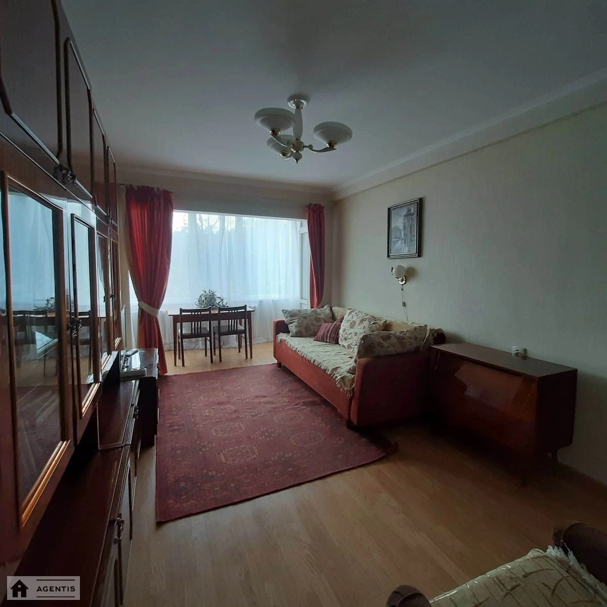 Apartment for rent 2 rooms, 46 m², 1st fl./9 floors. 7, Sholom-Aleyhema 7, Kyiv. 