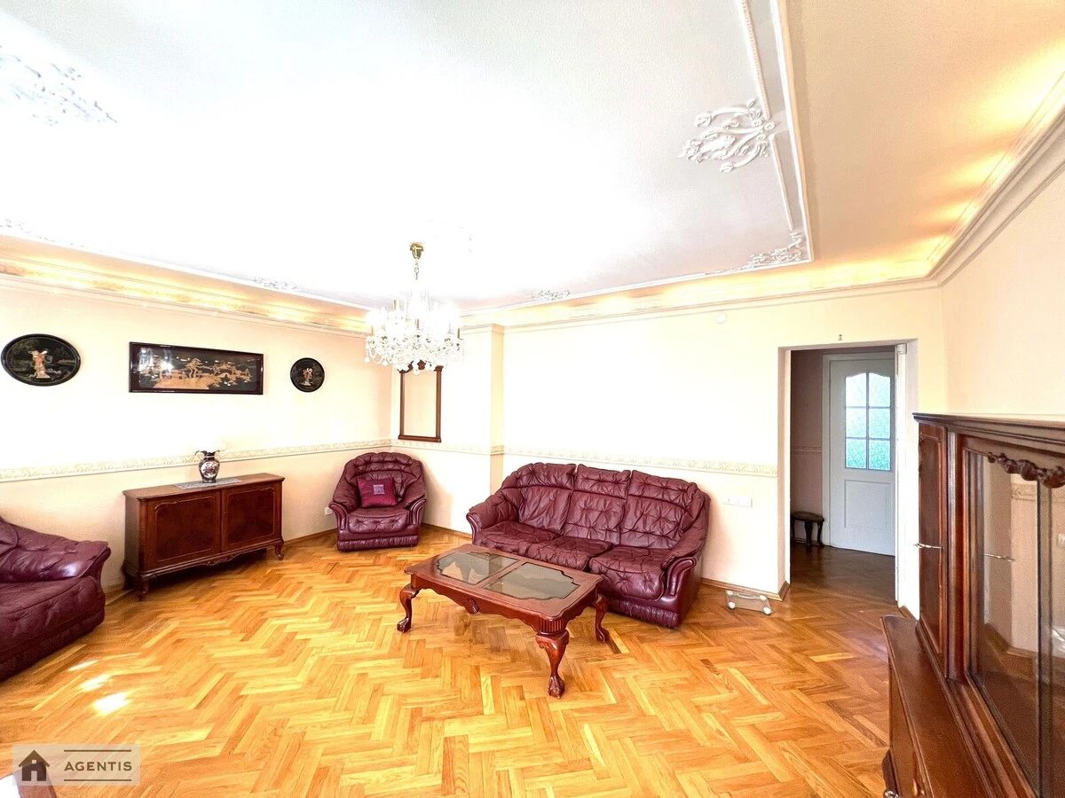 Apartment for rent 2 rooms, 69 m², 6th fl./9 floors. Feodosiyska, Kyiv. 