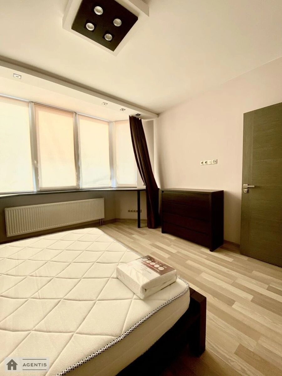 Apartment for rent 1 room, 52 m², 24th fl./25 floors. 3, Gradynska 3, Kyiv. 