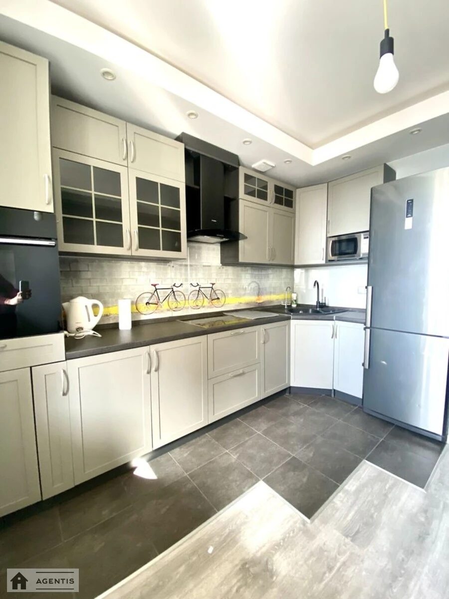 Apartment for rent 1 room, 52 m², 24th fl./25 floors. 3, Gradynska 3, Kyiv. 