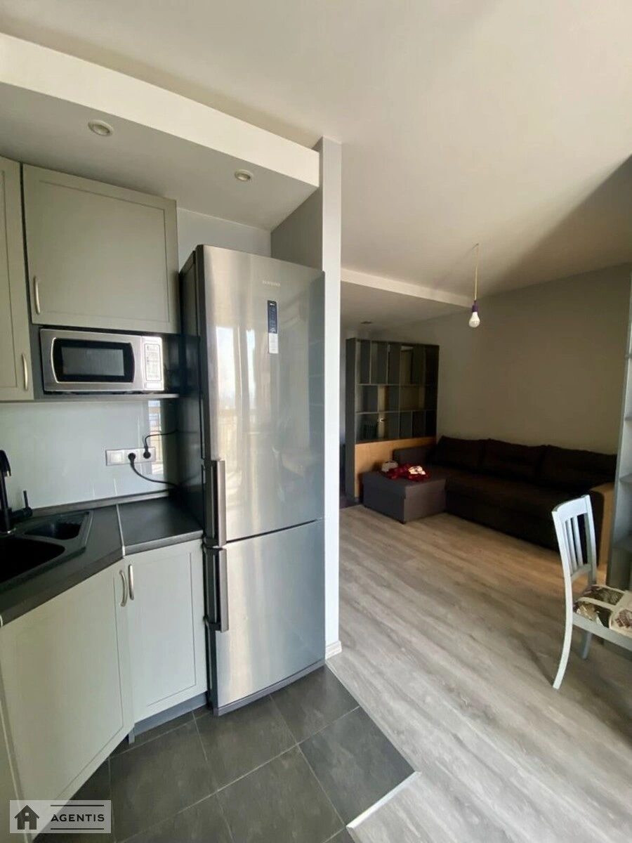 Apartment for rent 1 room, 52 m², 24th fl./25 floors. 3, Gradynska 3, Kyiv. 