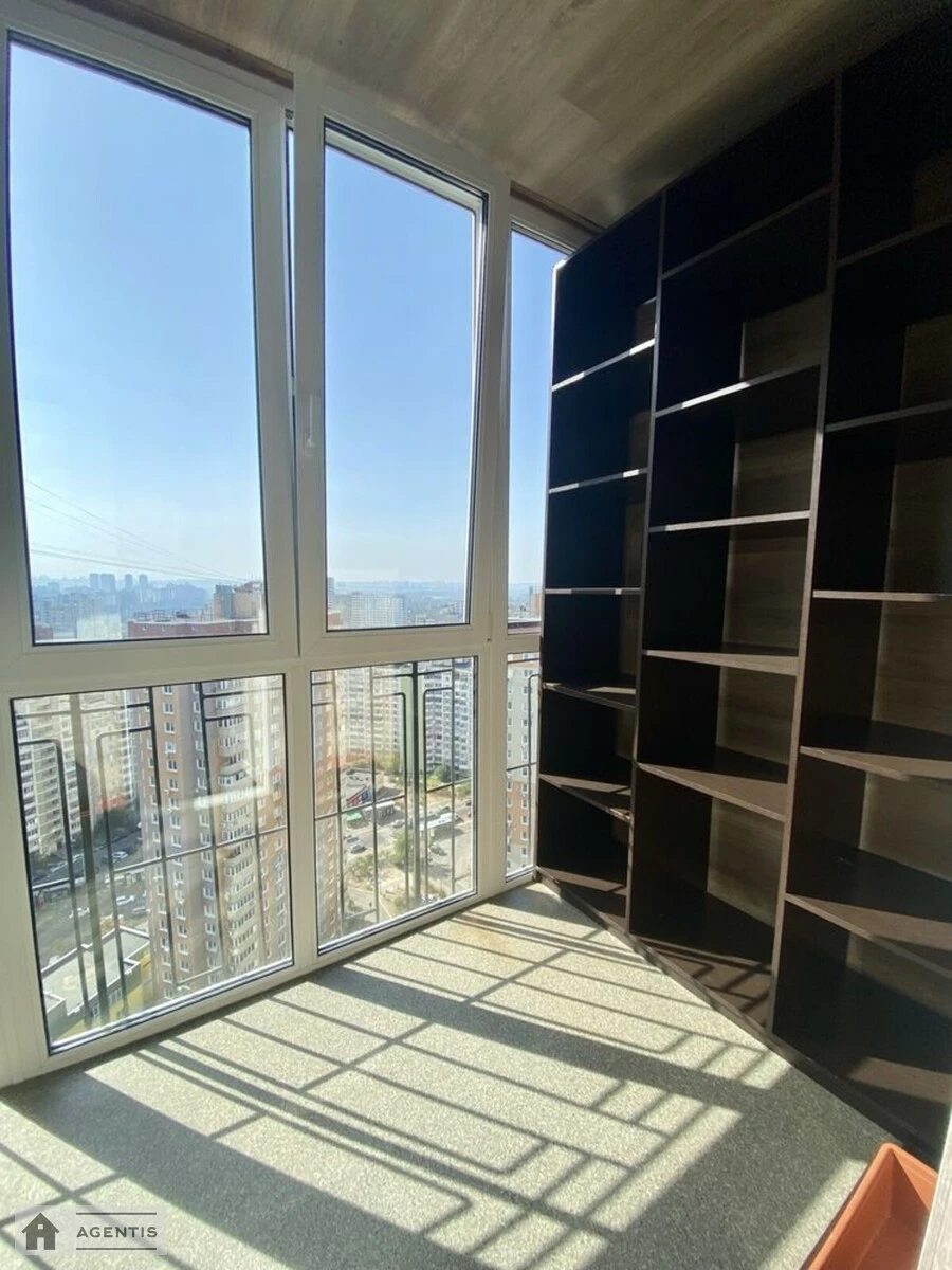 Apartment for rent 1 room, 52 m², 24th fl./25 floors. 3, Gradynska 3, Kyiv. 