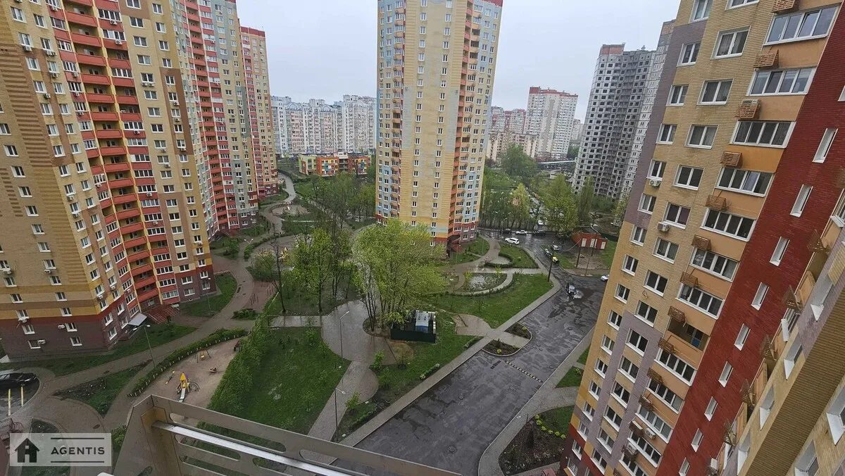 Здам квартиру 1 кімната, 42 m², 14 пов./24 поверхи. 5, Самійла Кішки вул. (Маршала Конєва), Київ. 