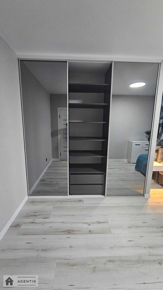 Здам квартиру 1 кімната, 42 m², 14 пов./24 поверхи. 5, Самійла Кішки вул. (Маршала Конєва), Київ. 