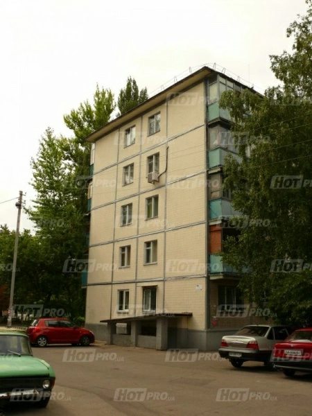 Продаж квартири. 3 rooms, 59 m², 2nd floor/5 floors. 31, Героїв Севастополя 31, Київ. 
