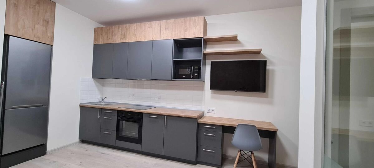 Продаж квартири 1 кімната, 32 m², 5 пов./7 поверхів. 3, Колоса Сергія , Київ. 