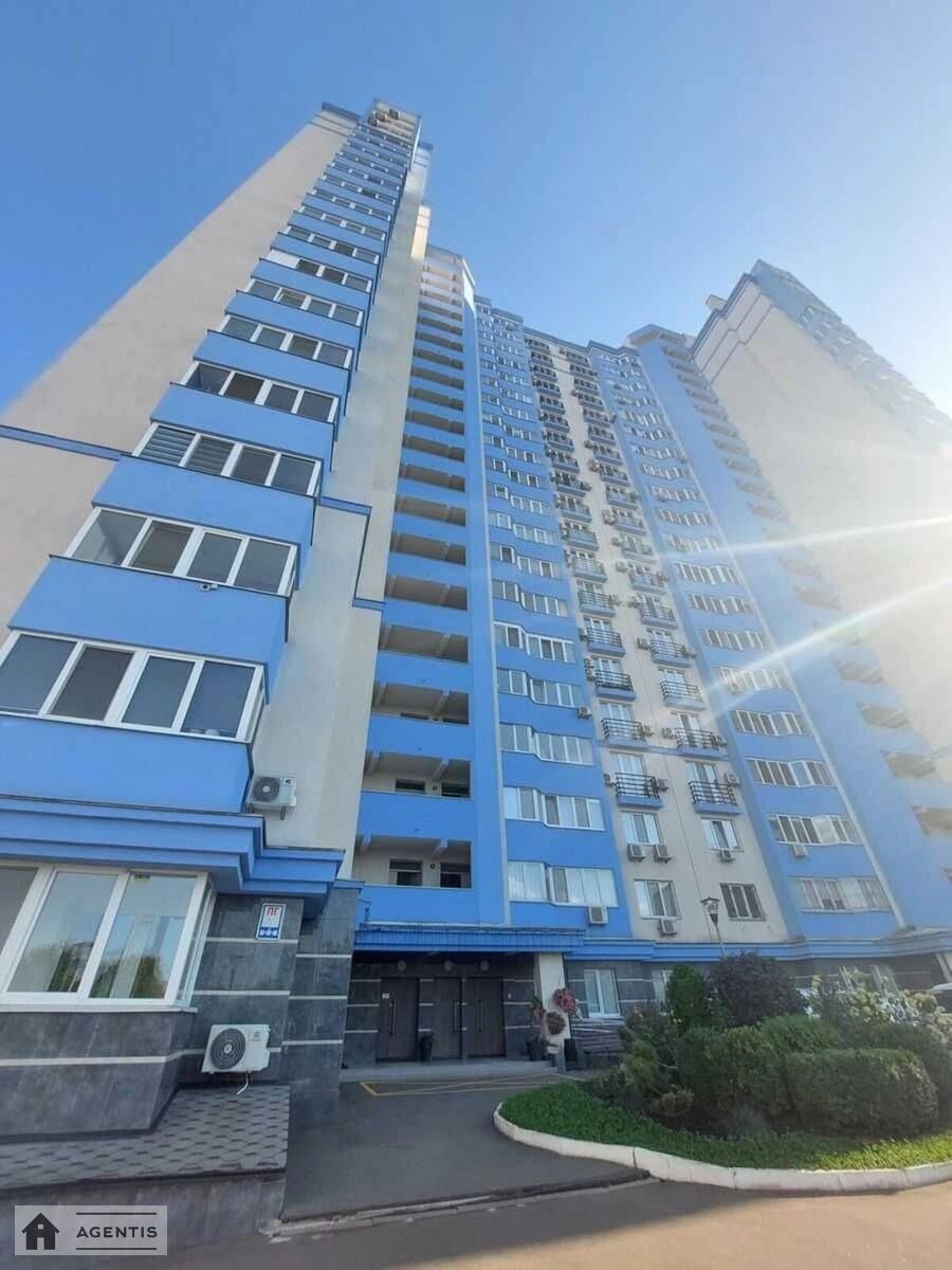 Apartment for rent 1 room, 50 m², 20th fl./20 floors. 16, Demiyivska 16, Kyiv. 