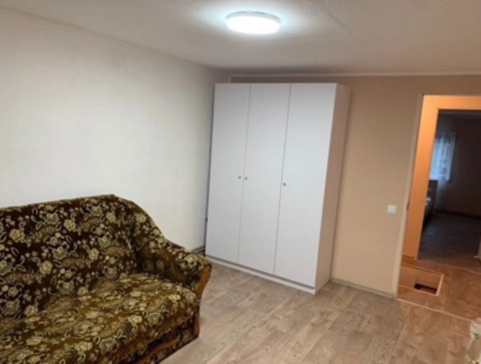 Здам квартиру 2 кімнати, 50 m², 2 пов./2 поверхи. 78, Ярошівська вул., Софіївська Борщагівка. 