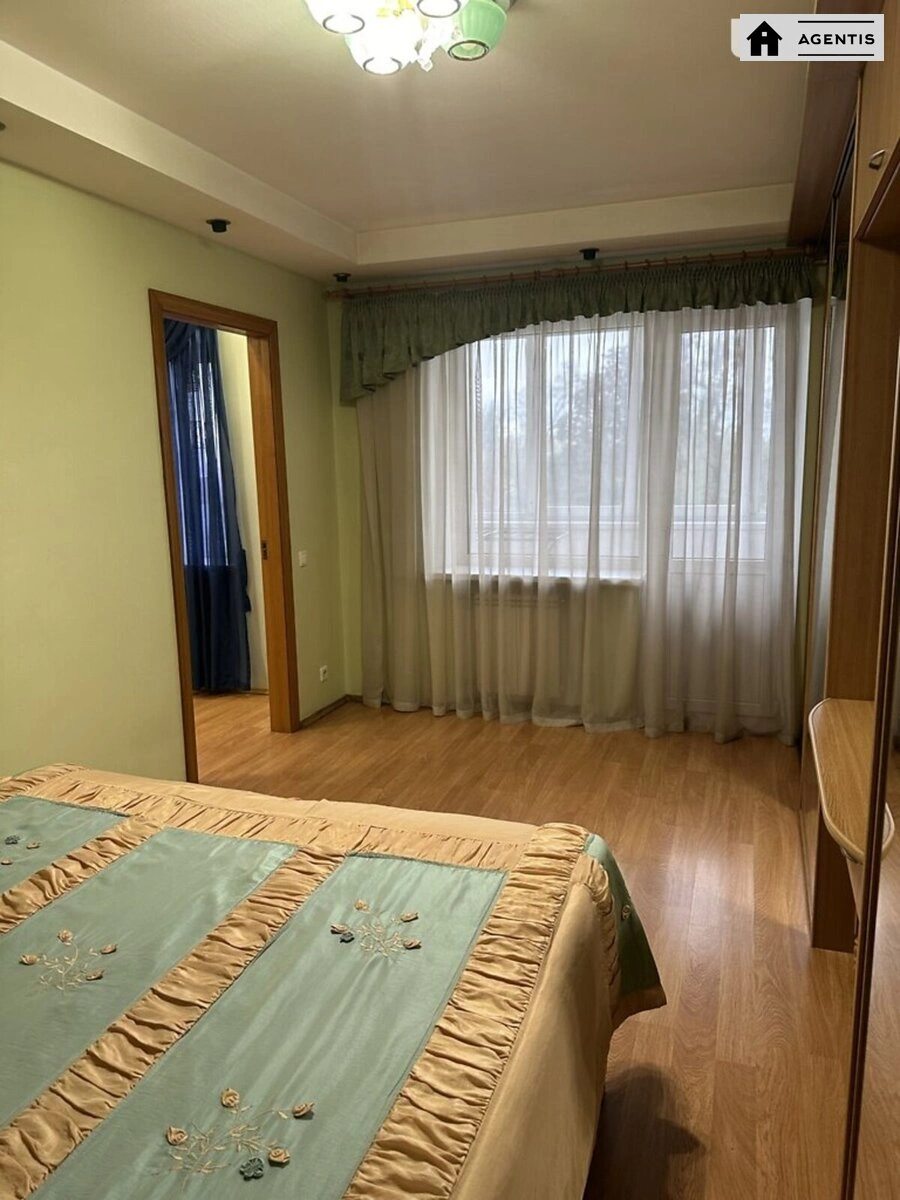 Здам квартиру 2 кімнати, 43 m², 4 пов./9 поверхів. 70, Берестейський просп. (Перемоги), Київ. 