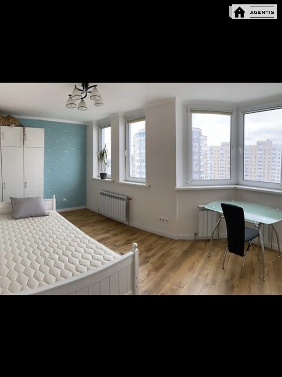 Apartment for rent 2 rooms, 80 m², 23rd fl./25 floors. 23, Urlivska 23, Kyiv. 