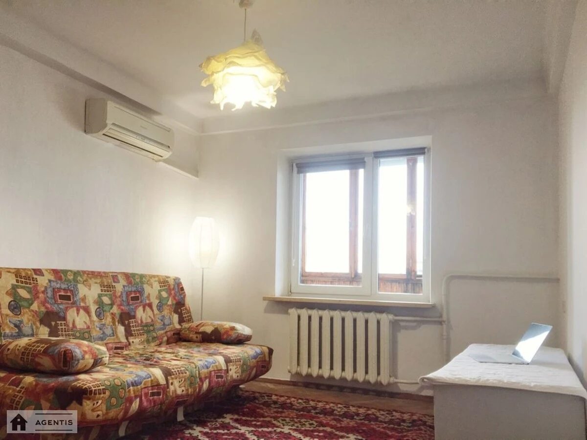 Здам квартиру 3 кімнати, 56 m², 9 пов./9 поверхів. 19, Ігоря Шамо бульв. (Олексія Давидова), Київ. 