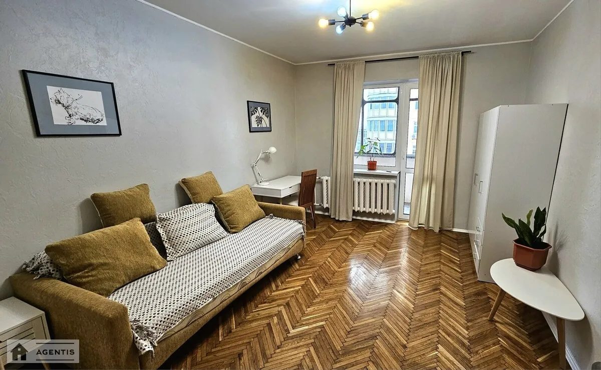 Apartment for rent 3 rooms, 72 m², 9th fl./9 floors. Obolonskyy rayon, Kyiv. 