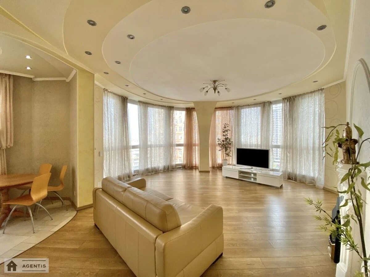 Apartment for rent 3 rooms, 125 m², 12th fl./24 floors. 21, Levka Lukyanenka vul. Marshala Tymoshenka, Kyiv. 