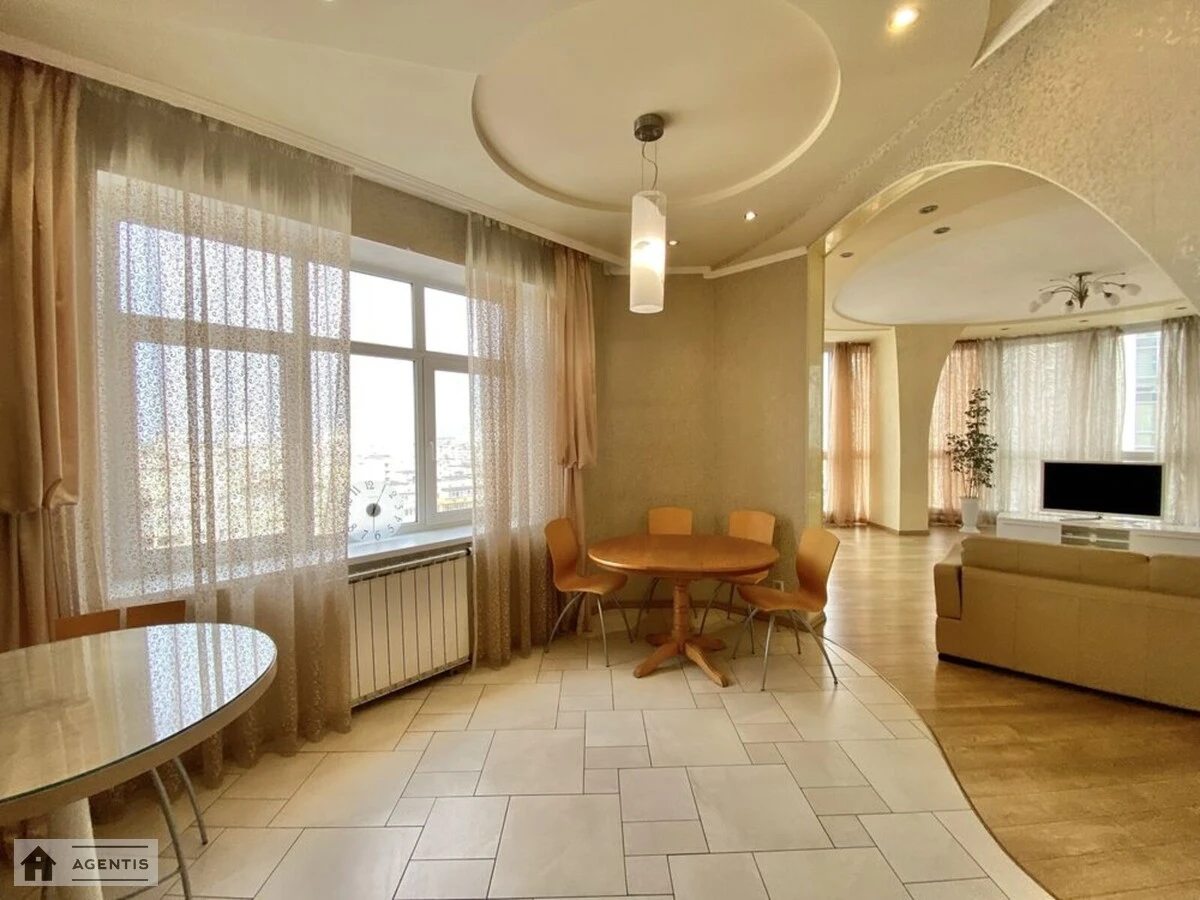 Apartment for rent 3 rooms, 125 m², 12th fl./24 floors. 21, Levka Lukyanenka vul. Marshala Tymoshenka, Kyiv. 