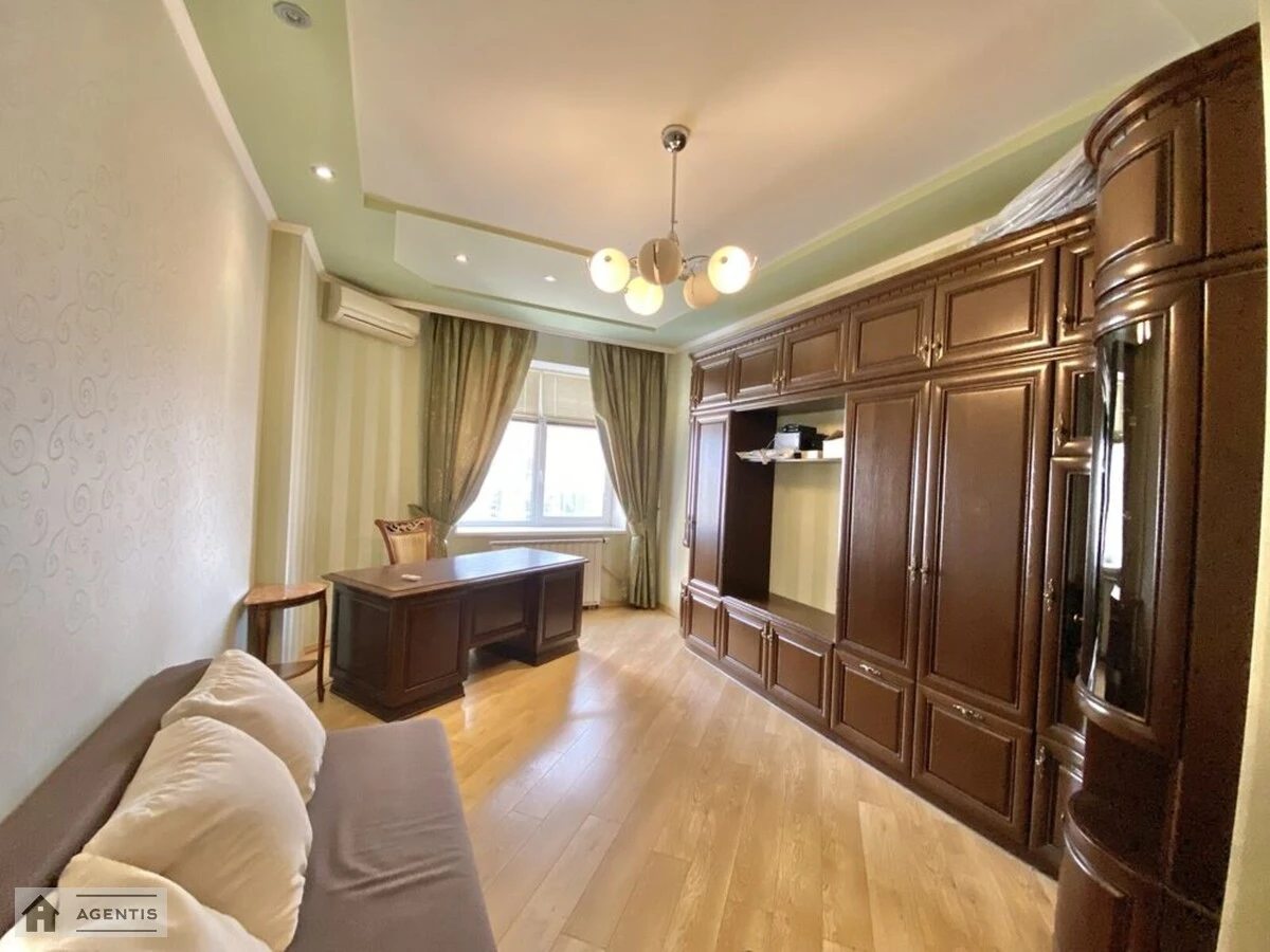 Apartment for rent 3 rooms, 125 m², 12th fl./24 floors. 21, Levka Lukyanenka vul. Marshala Tymoshenka, Kyiv. 