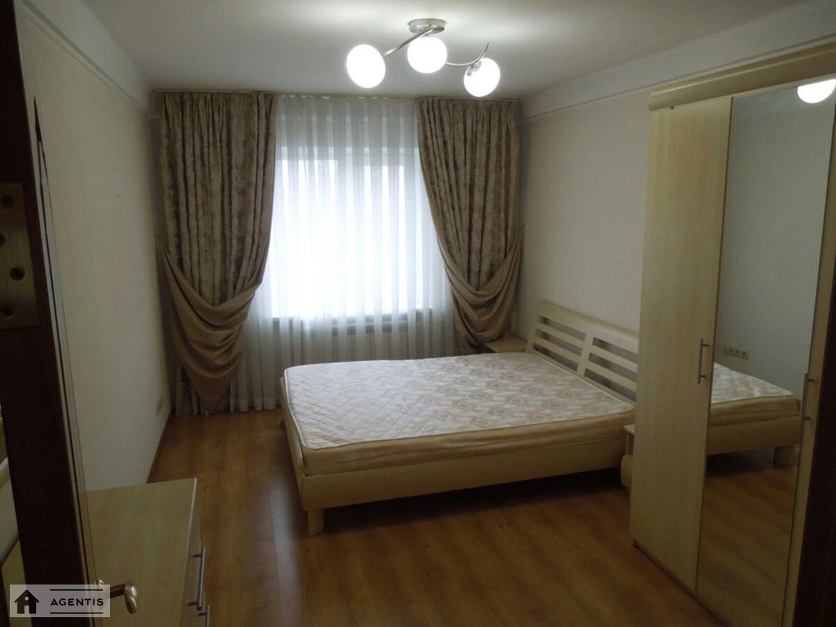 Apartment for rent 2 rooms, 56 m², 7th fl./9 floors. 45, Entuziastiv 45, Kyiv. 