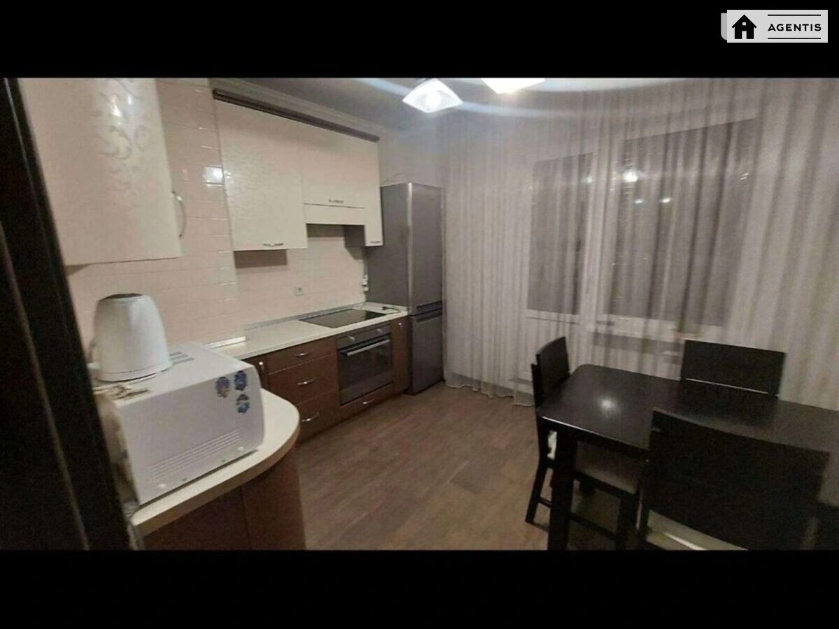 Сдам квартиру 1 комната, 42 m², 10 эт./18 этажей. 13, Миколи Закревського вул., Киев. 