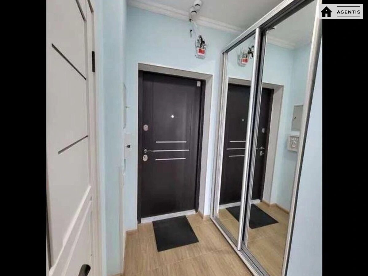 Apartment for rent 1 room, 39 m², 9th fl./16 floors. 14, Arkhitektora Verbytskoho vul., Kyiv. 