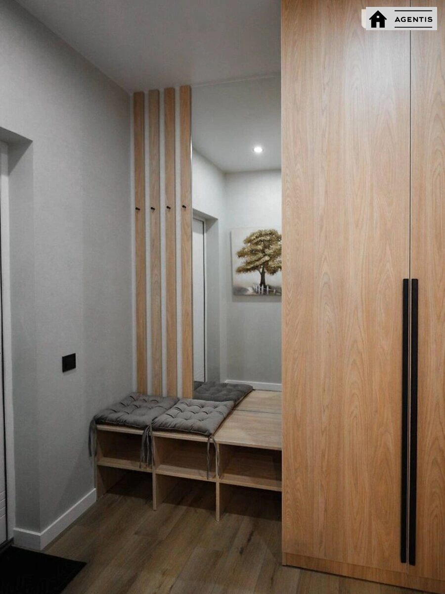 Сдам квартиру 2 комнаты, 45 m², 12 эт./20 этажей. 25, Златоустовская 25, Киев. 