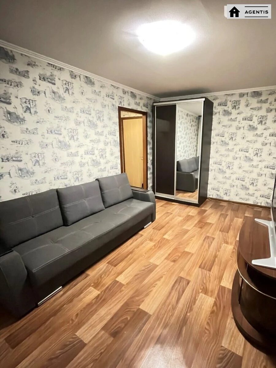 Здам квартиру 1 кімната, 32 m², 7 пов./9 поверхів. 1, Дмитра Луценка вул., Київ. 