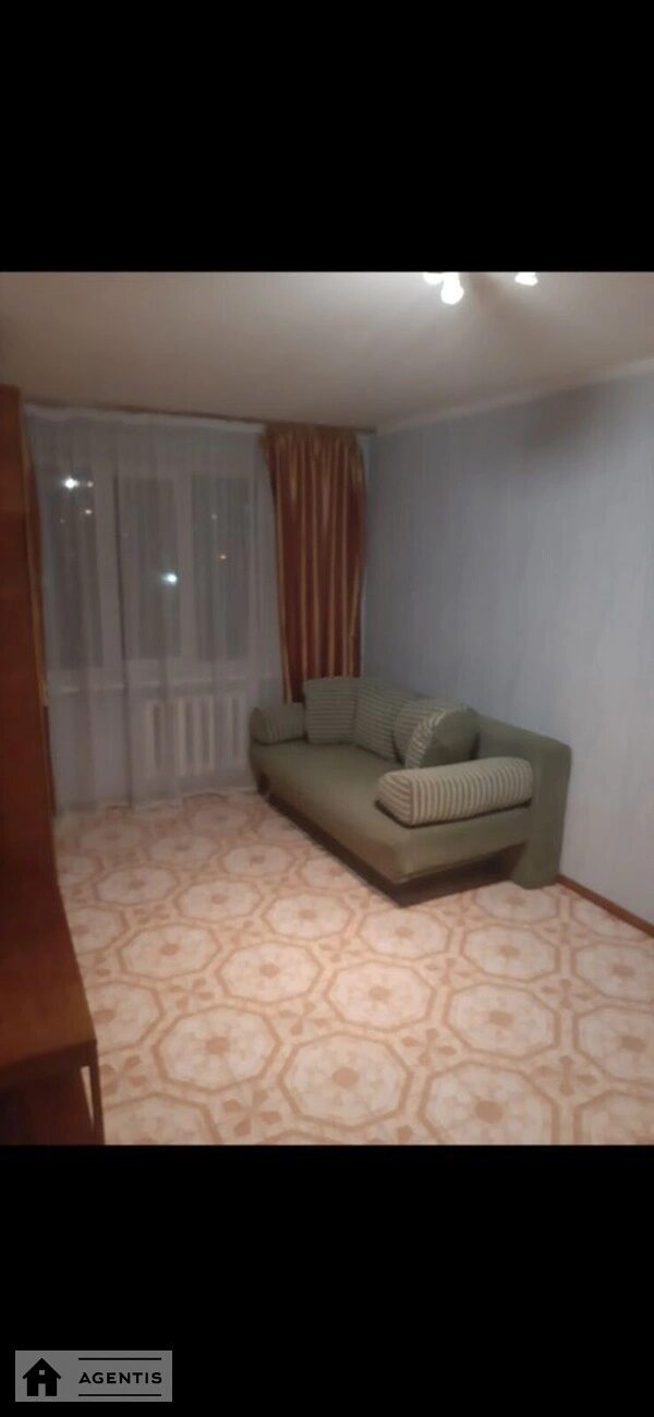 Apartment for rent 2 rooms, 50 m², 5th fl./16 floors. 4, Oleksandra Arkhypenka vul. Mate Zalky, Kyiv. 