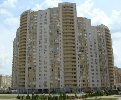Сдам квартиру. 2 rooms, 85 m², 17 floor/18 floors. 11, Урловская 11, Киев. 