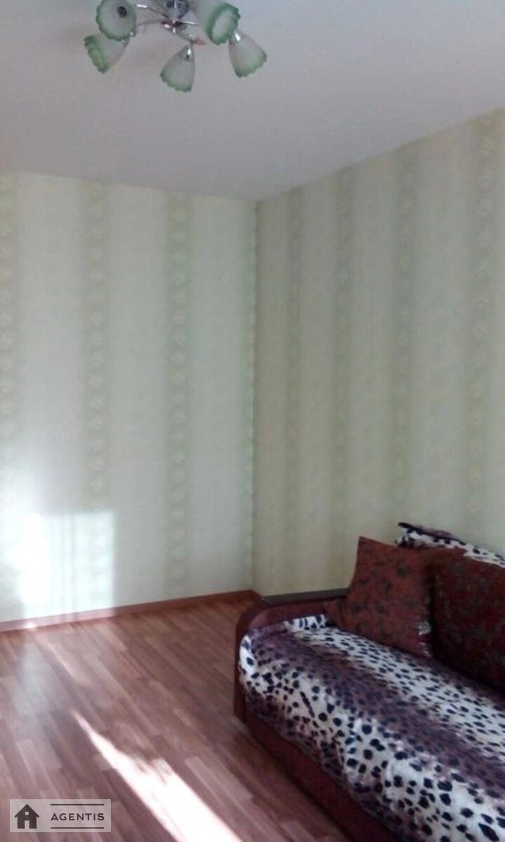 Apartment for rent 1 room, 39 m², 10th fl./25 floors. 6, Volodymyra Naumovycha vul. Antonova-Ovsiyenka, Kyiv. 