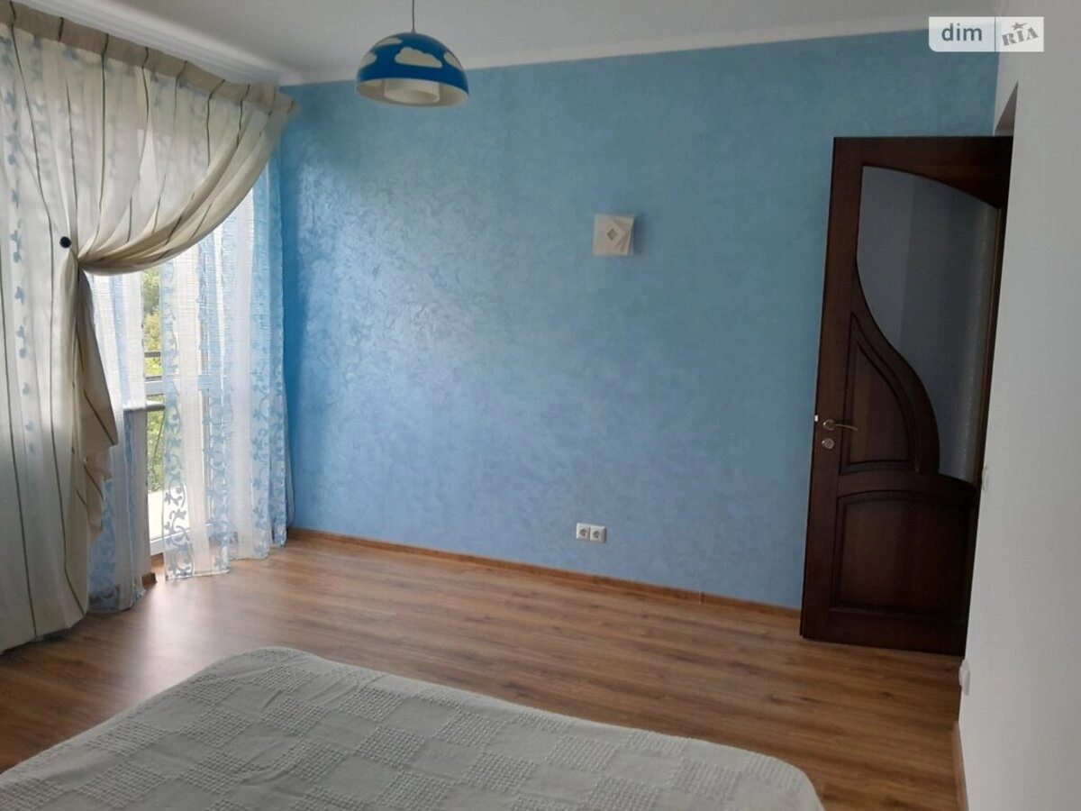 House for sale 222 m², 2 floors. 98, Shkilna , Ostriv. 