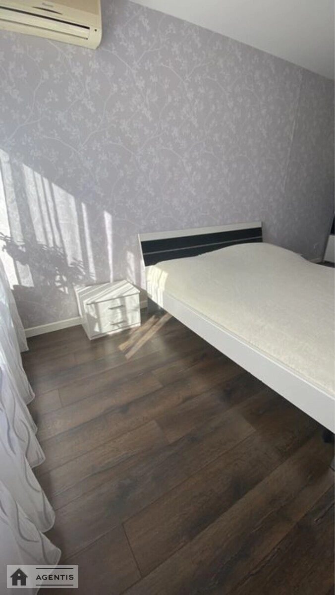 Apartment for rent 2 rooms, 74 m², 21st fl./25 floors. 3, Ovanesa Tumanyana vul., Kyiv. 