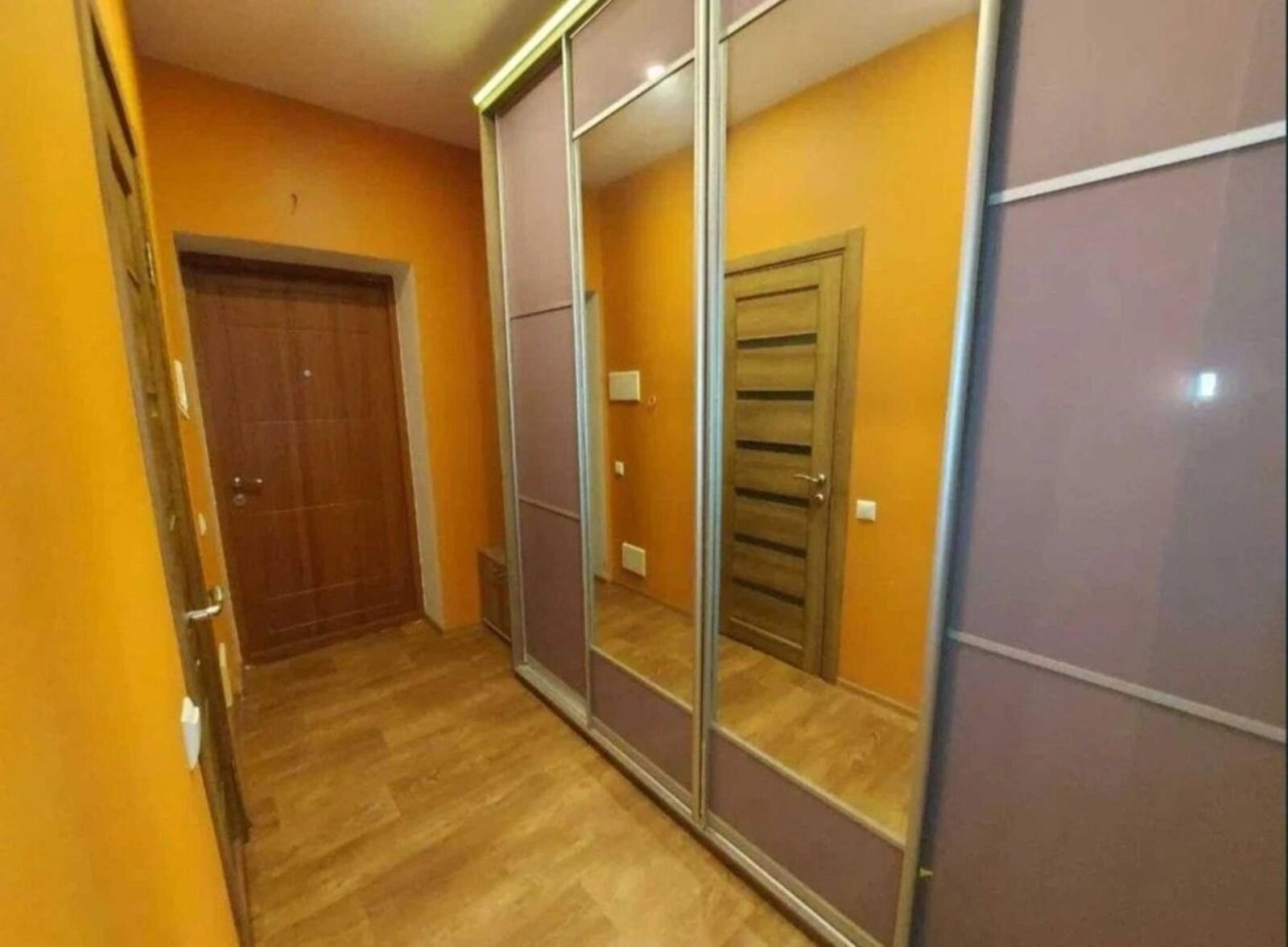 Здам квартиру 2 кімнати, 55 m², 4 пов./5 поверхів. 106, Замковецька 106, Київ. 