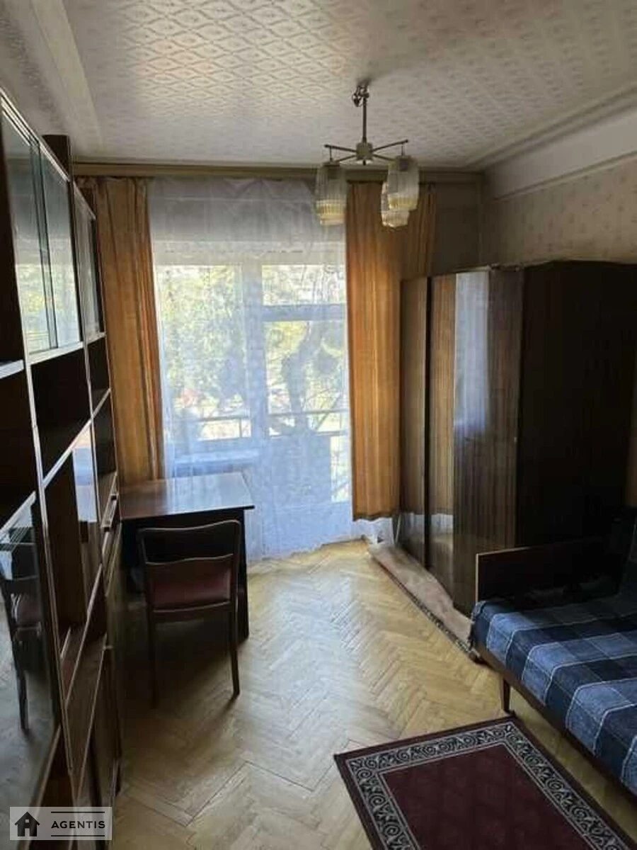 Apartment for rent 2 rooms, 9 m², 3rd fl./3 floors. Desnyanskyy rayon, Kyiv. 