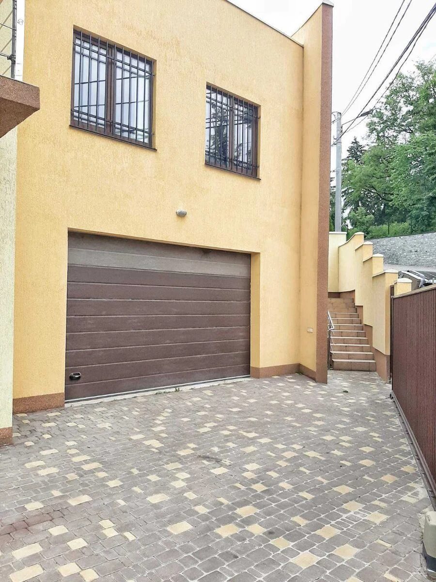 House for sale 190 m², 2 floors. 22, Universytetska 22, Kyiv. 